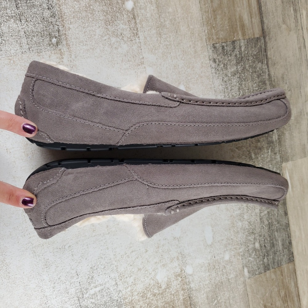 UGG Ascot Mens Slippers Sz 10 Comfort Gray Suede Leather Shearling Lined Slip On - Picture 7 of 10